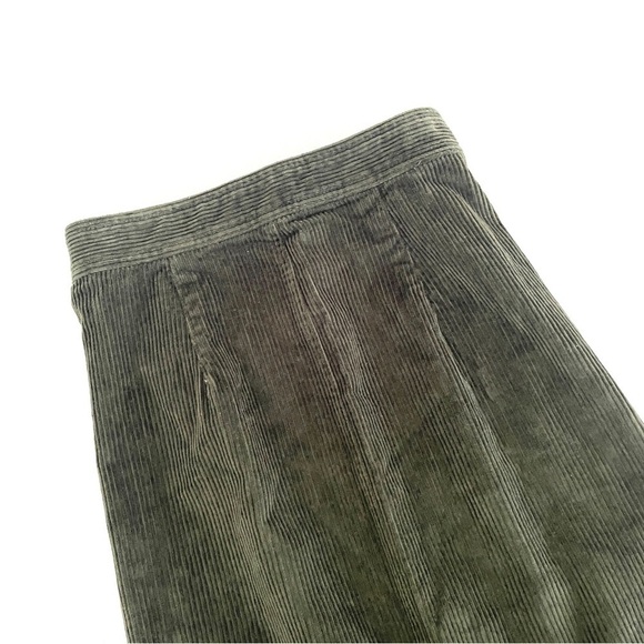 Aritzia Wilfred Free Ellie Corduroy Skirt in Olive Green - Picture 6 of 7